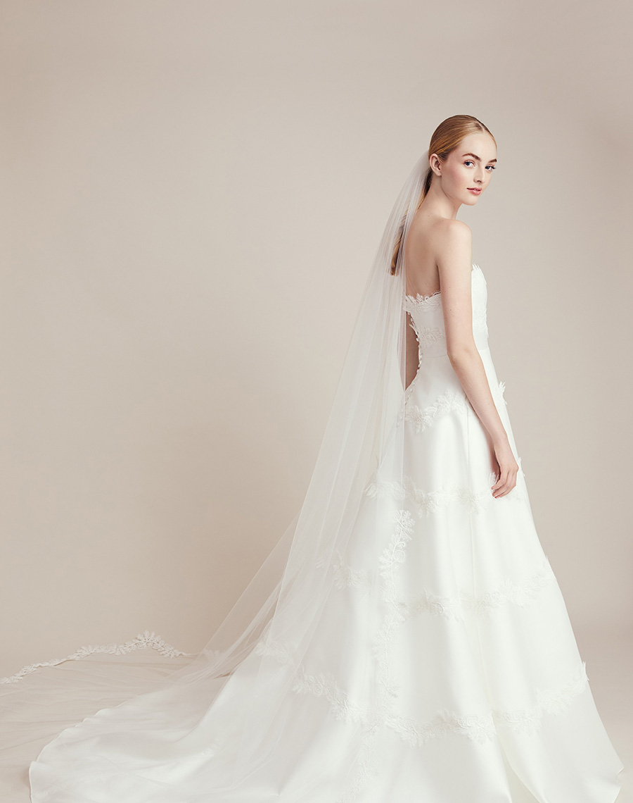 191004_LelaRose_Bridal_Fall_2020_10_Gramercy_203_0ffb4bc2-1451-4652-9bf1-548474e8d83c